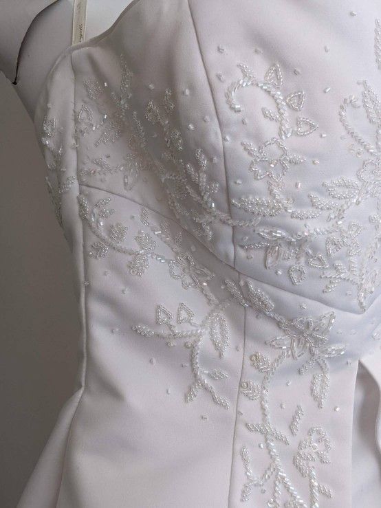 Wedding dress Size 4