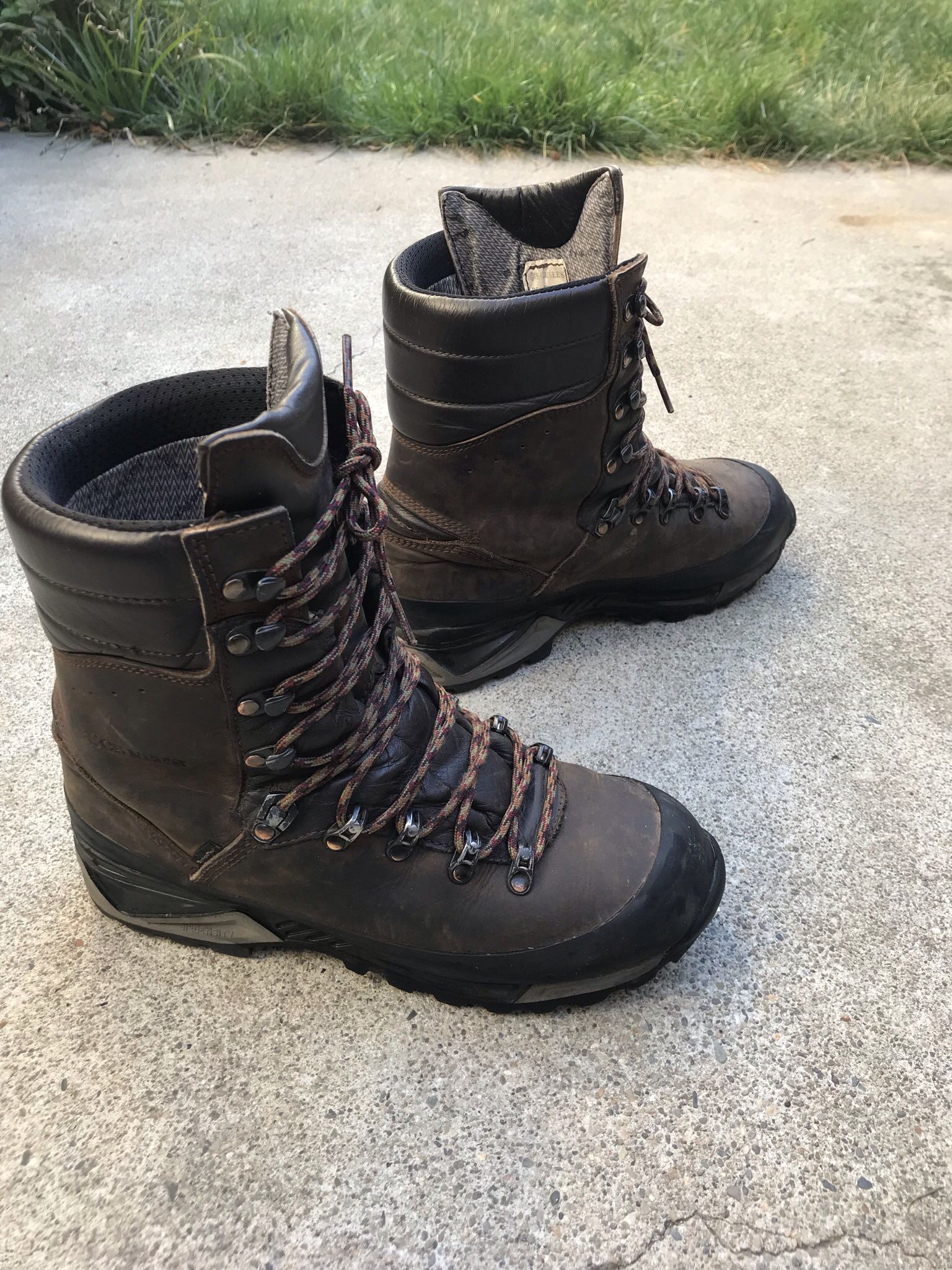 Schnee’s Hiking Boots 