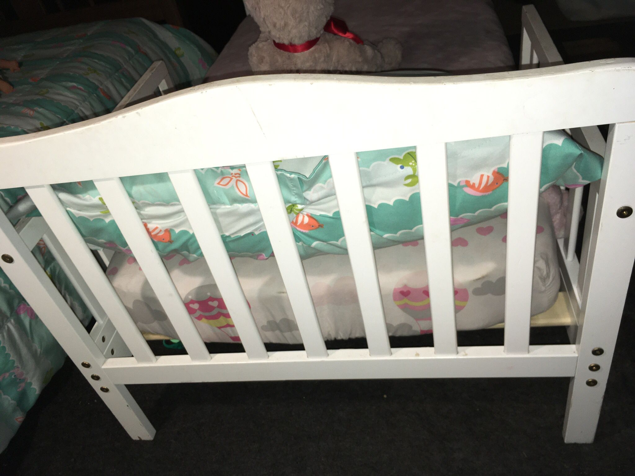 Toddler Crib Never Used Comes With Matt And New Fitted Sheets 