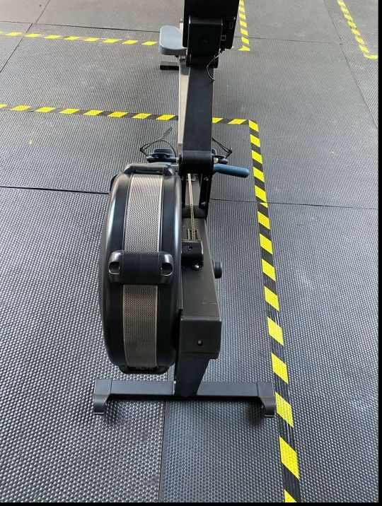 Concept 2 Model D Pm5 Rowing Machine