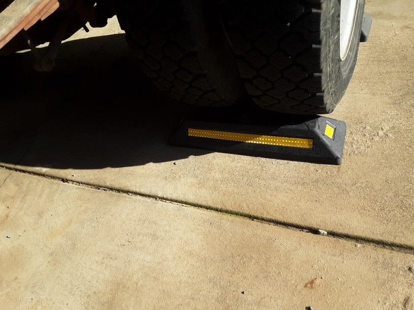 Parking Blocks Dually Chocks