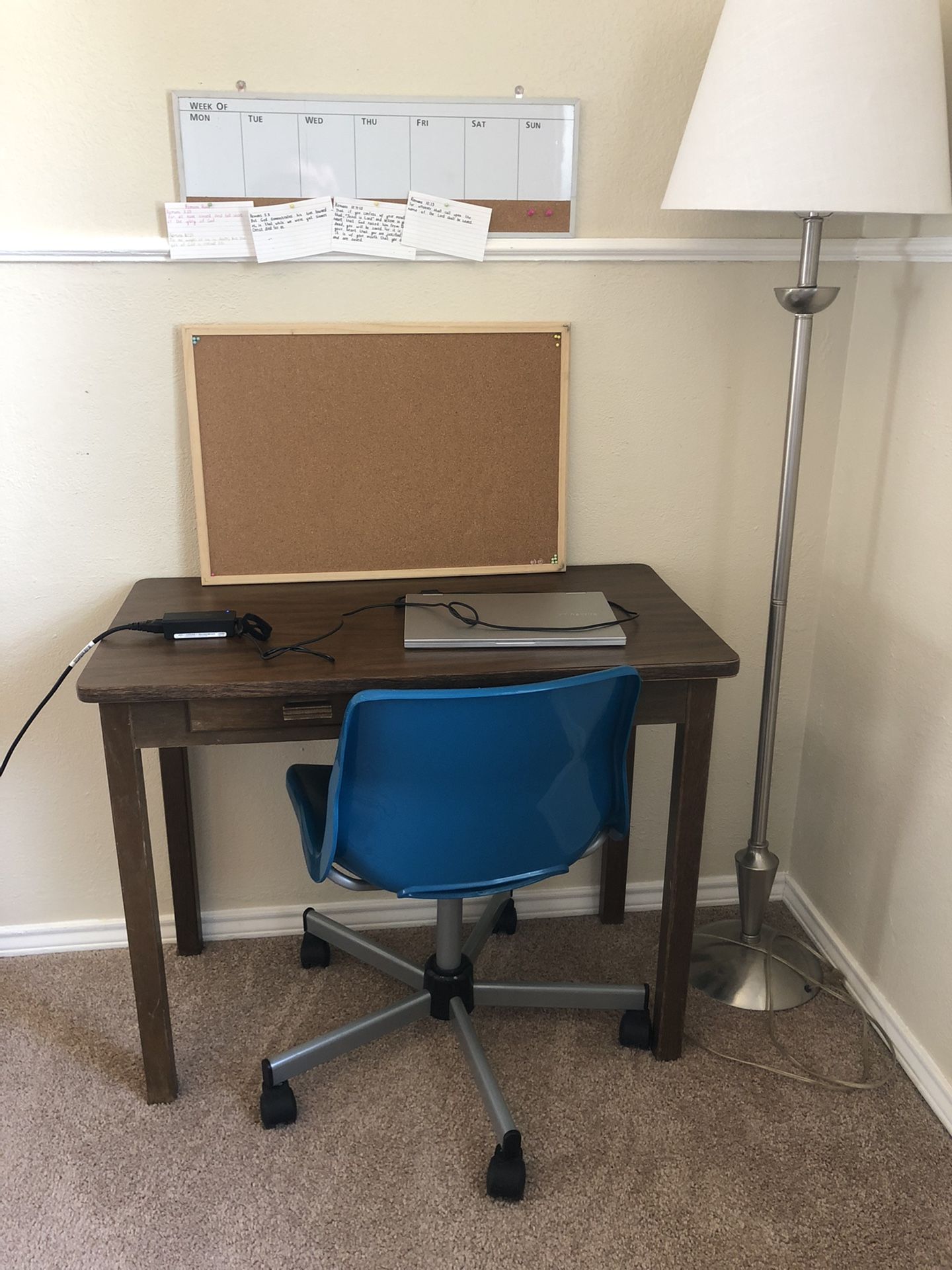 Desk + chair