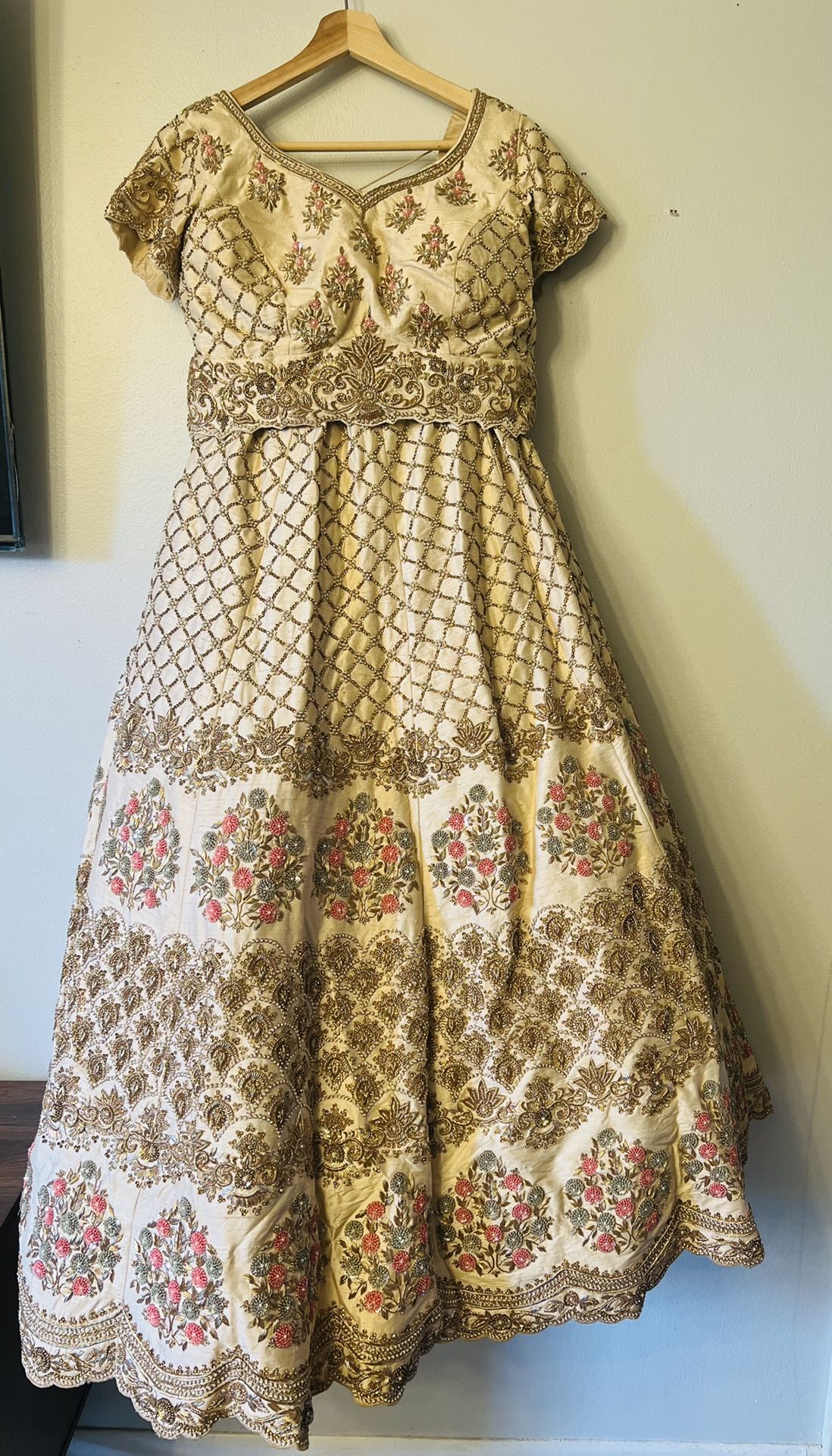 Designer Ivory Traditional Indian Wedding Dress- LIKE NEW