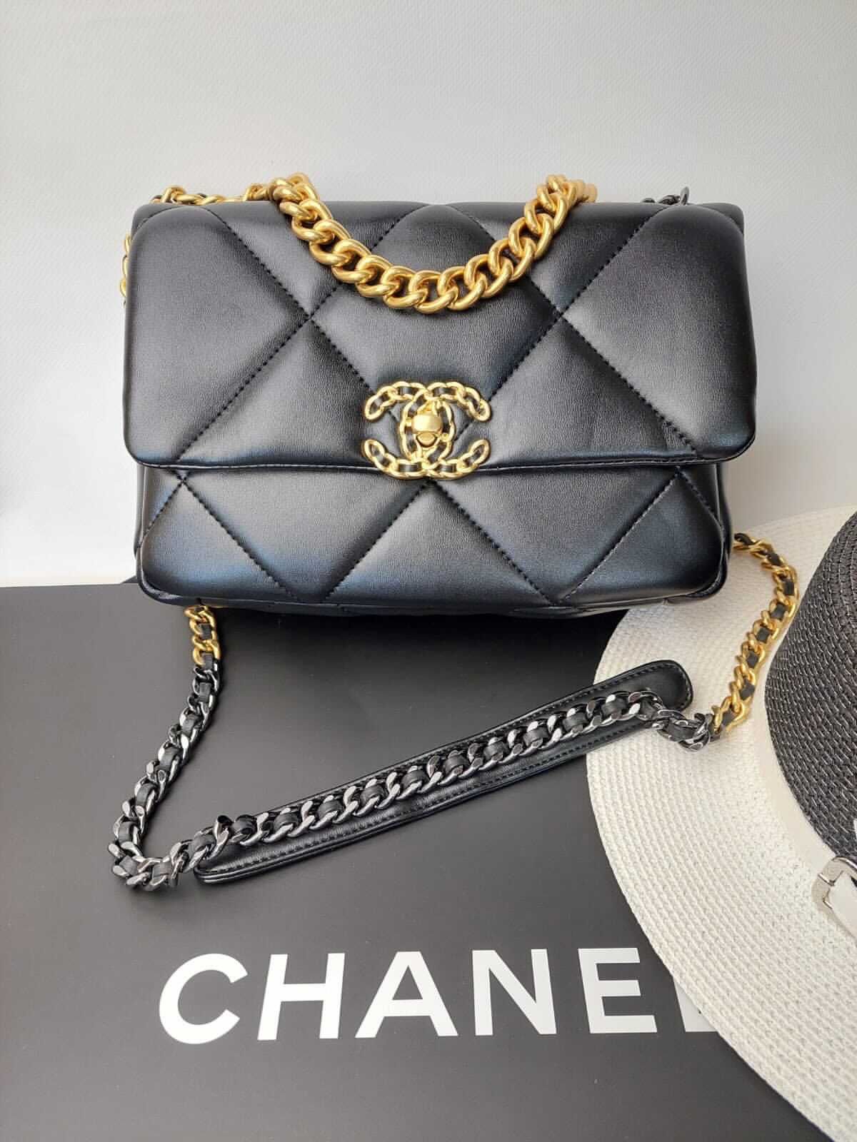 New Chanel Black Shoulder Bag, Includes Chanel Box, VIP GIFT