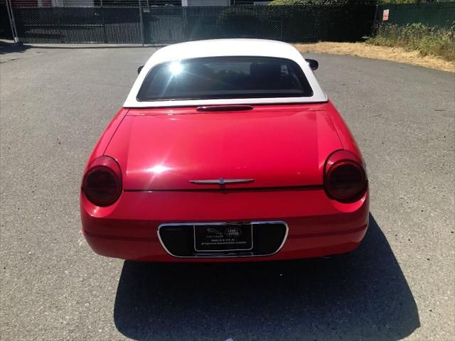 2005 Ford Thunderbird