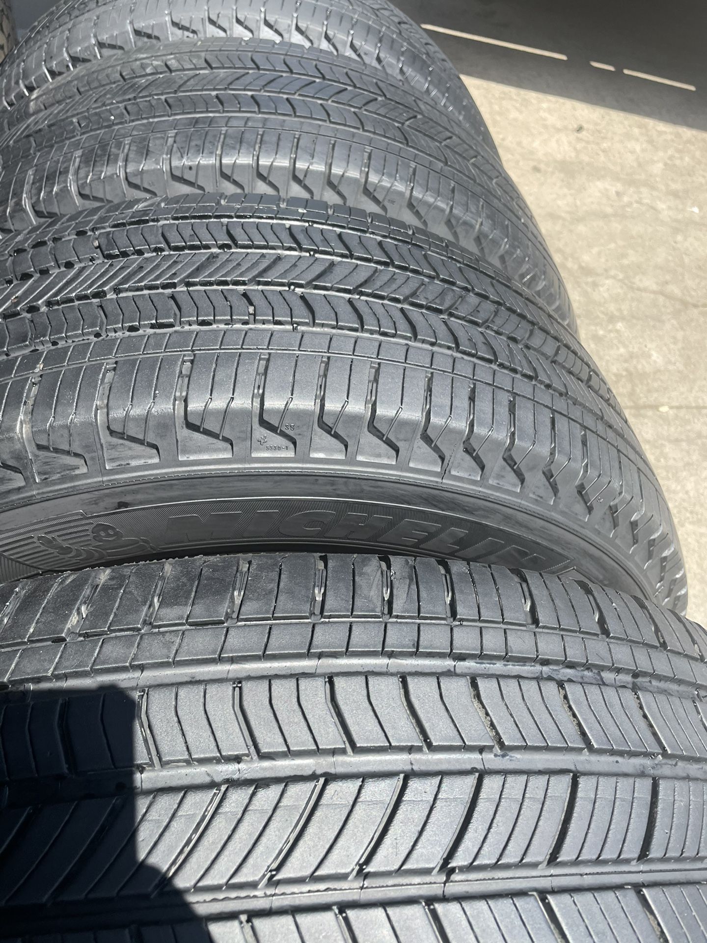 265/65/18 Michelin Quiro $250 Por Ellas