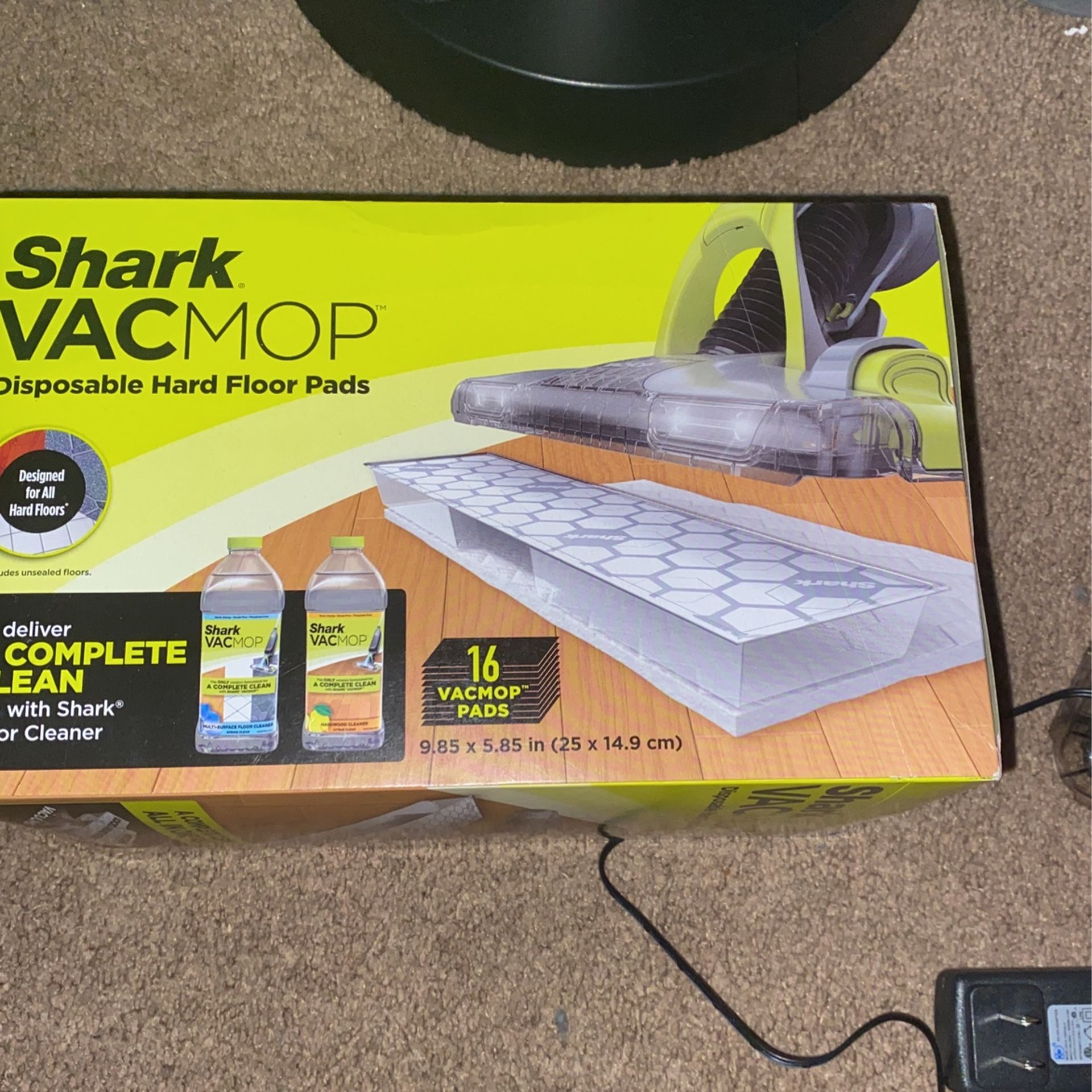 Shark Vac Mop EUC comes With A New Box Of Pads