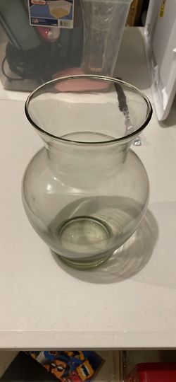 Large Glass Flower Vase Thumbnail