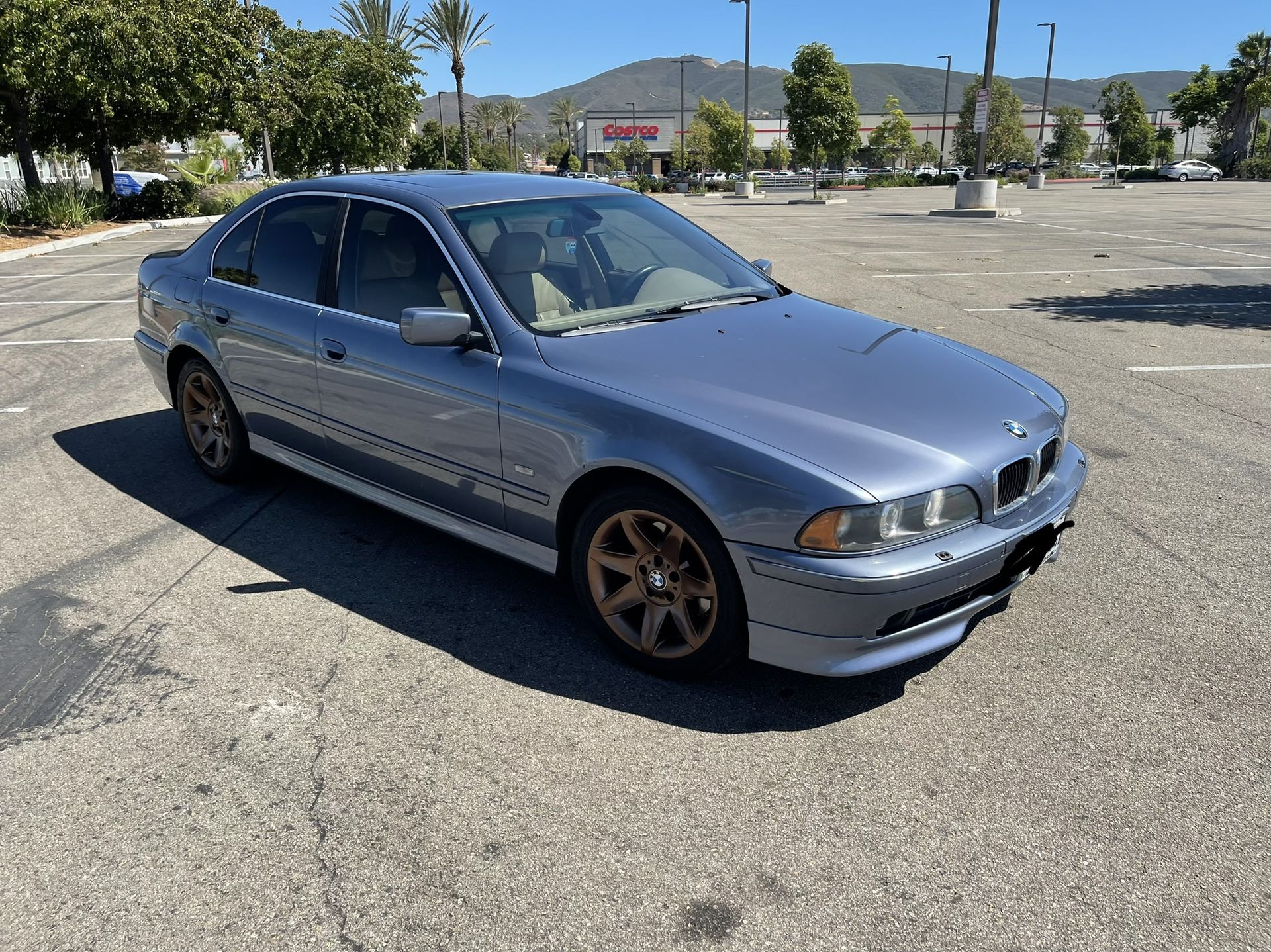 2002 BMW 530i