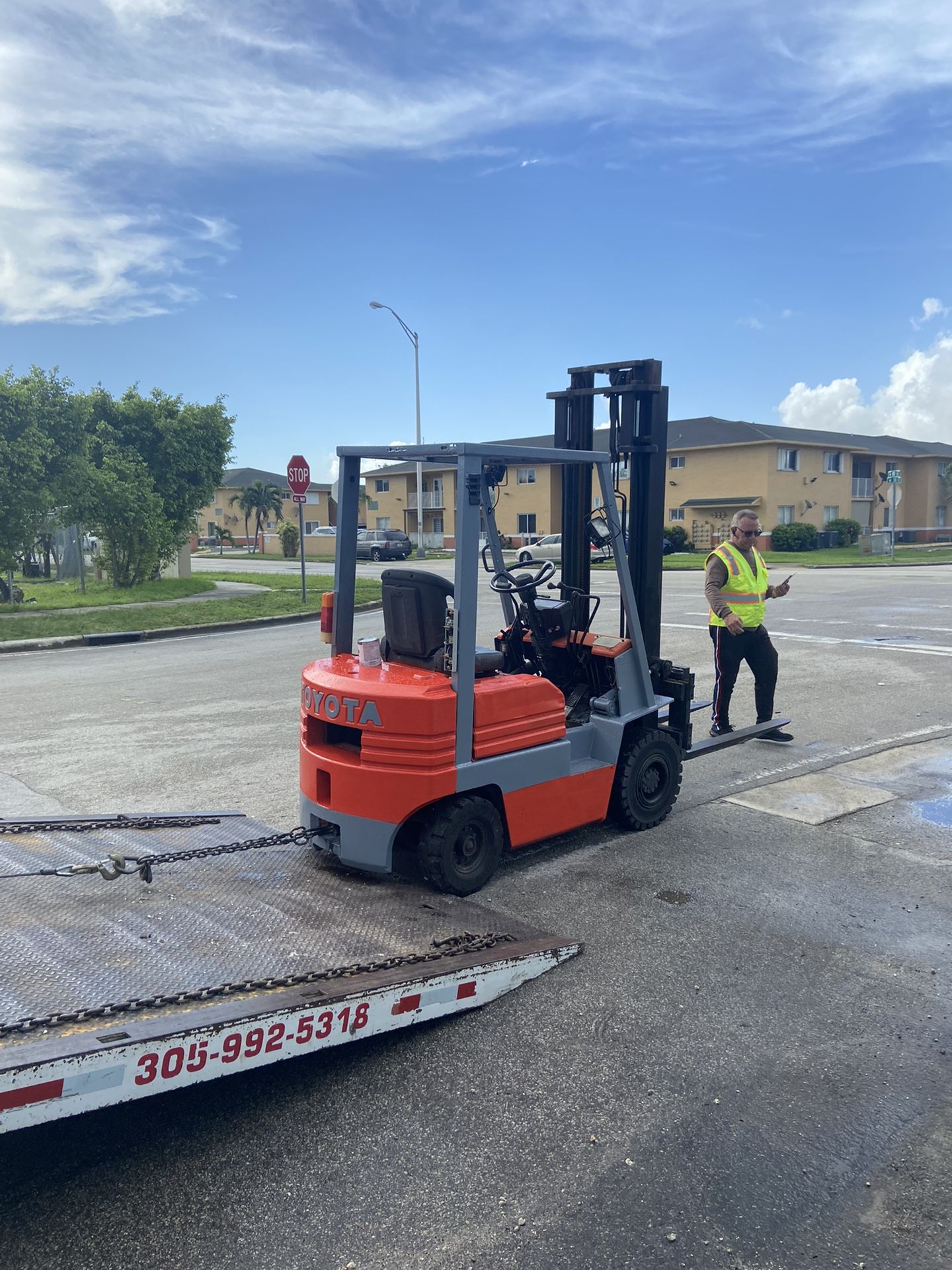 1995 TOYOTA FORKLIFT GREAT CONDITION REGULAR MAINTENANCE PERFORMED $9000