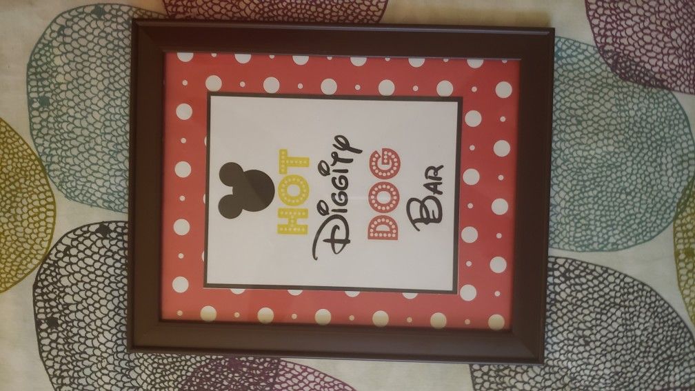 Mickey's Clubhouse birthday decorations