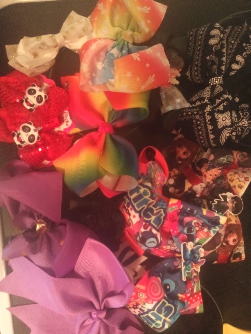 Girl's Bows (Brand New)