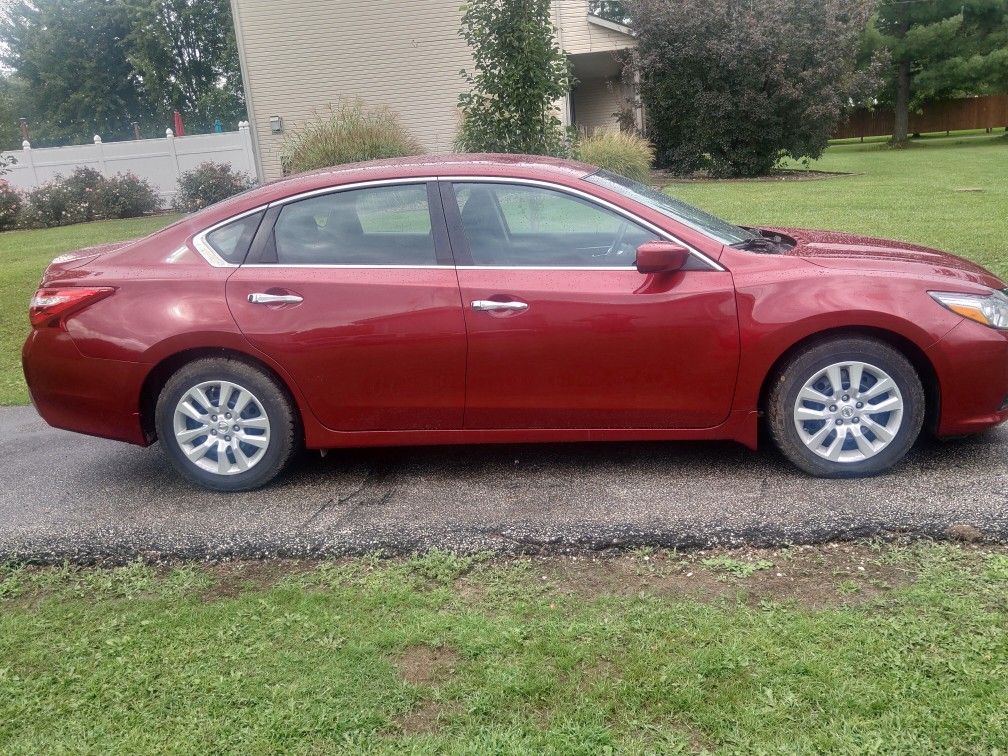 2017 Nissan Altima