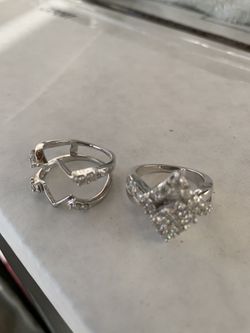Stunning diamond ring Thumbnail