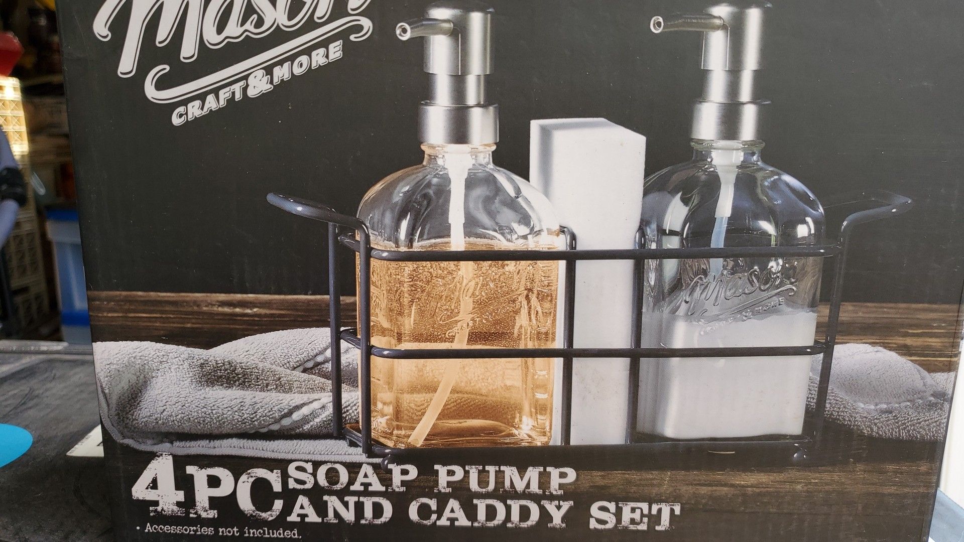 Brand New in Box Mason 4 Pc Soap Pump and Caddy set