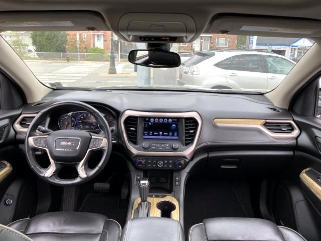 2017 GMC Acadia