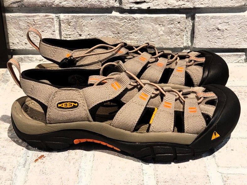 KEEN 1012203 Newport H2 Brindle Sunset Mens 8 Waterproof Hiking Sandals Shoes