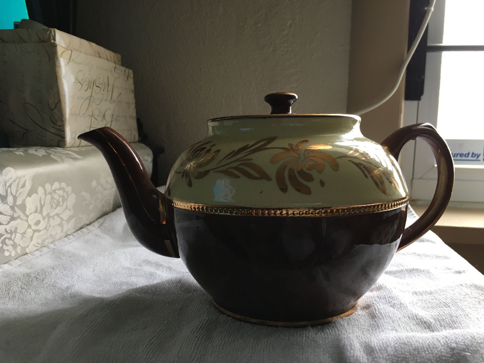 Vintage Sadler Staffordshire Teapot Kettle