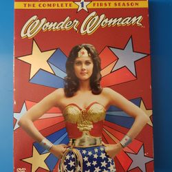 Wonder Woman Complete First Season Thumbnail