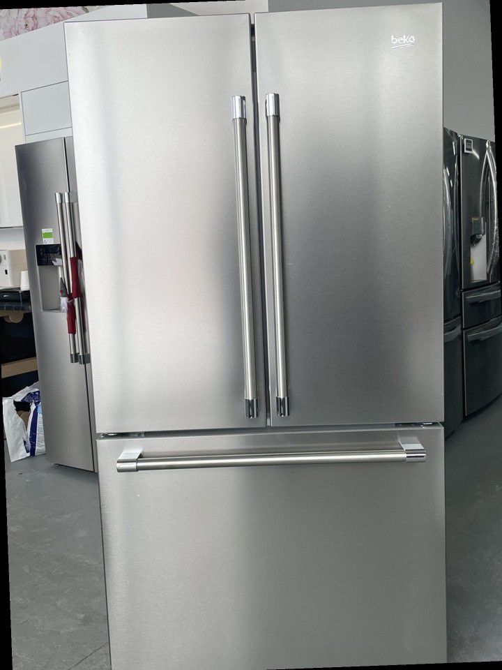BRAND NEW Beko BFFDSS 36 Inch Counter Depth Freestanding 3-Door French Door Refrigerator
