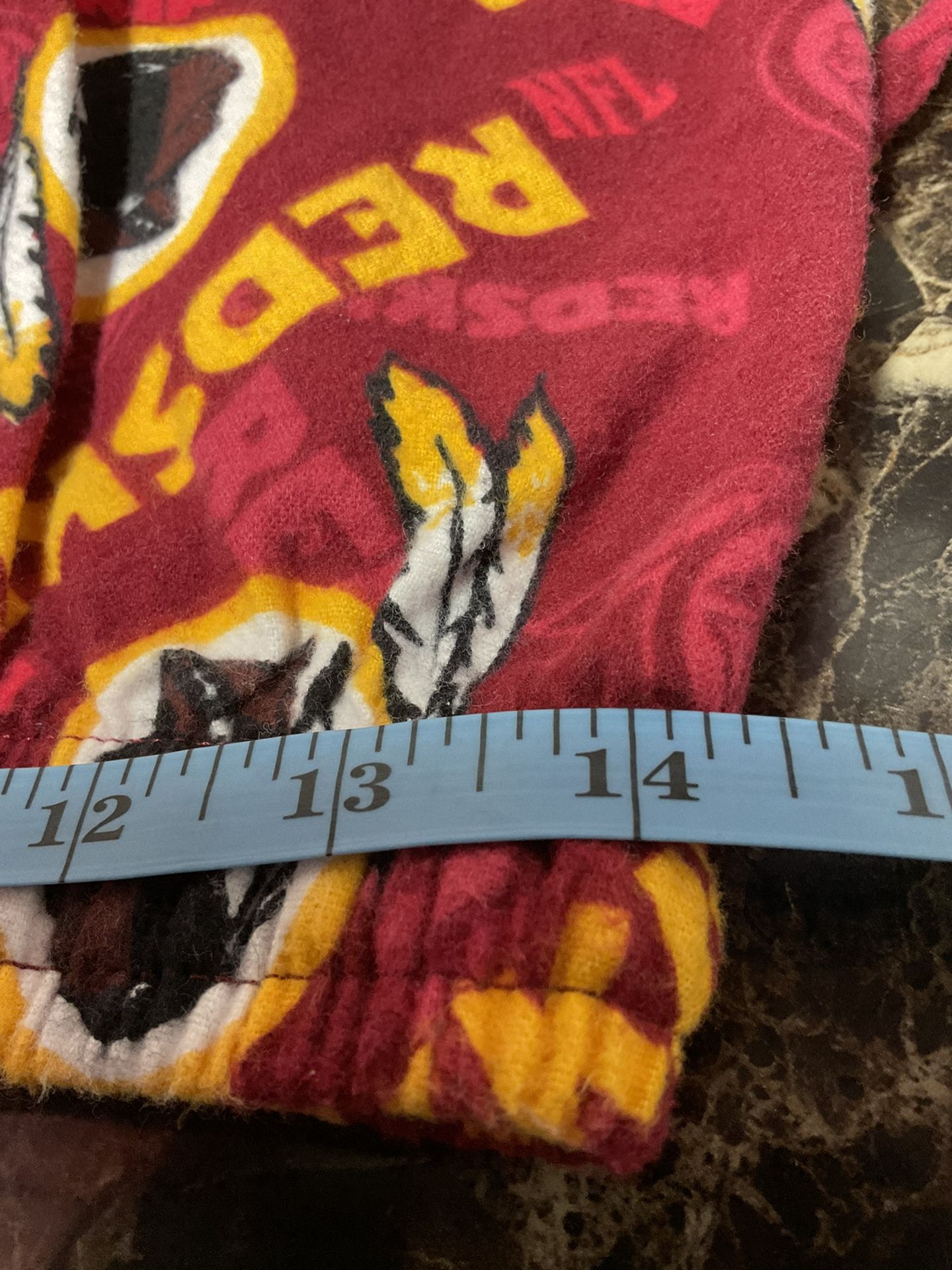 Washington Redskins Logo spell-out Pajama Pants NFL Size small No Pockets No rips, tears or stains (I have 20+ Redskins/WFT items listed)
