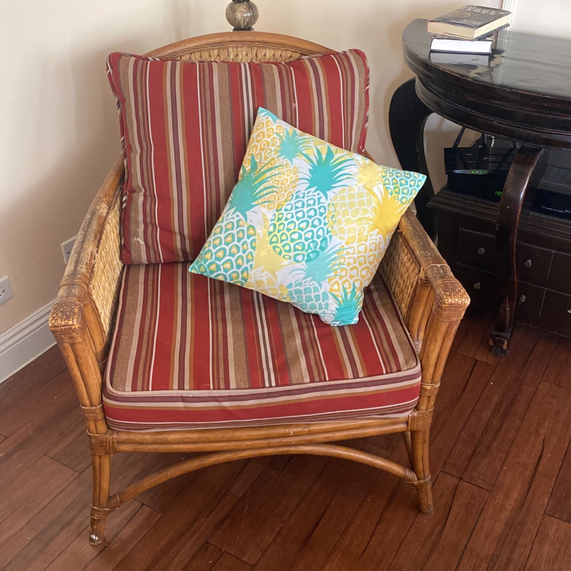 Ratan Chair CSWo