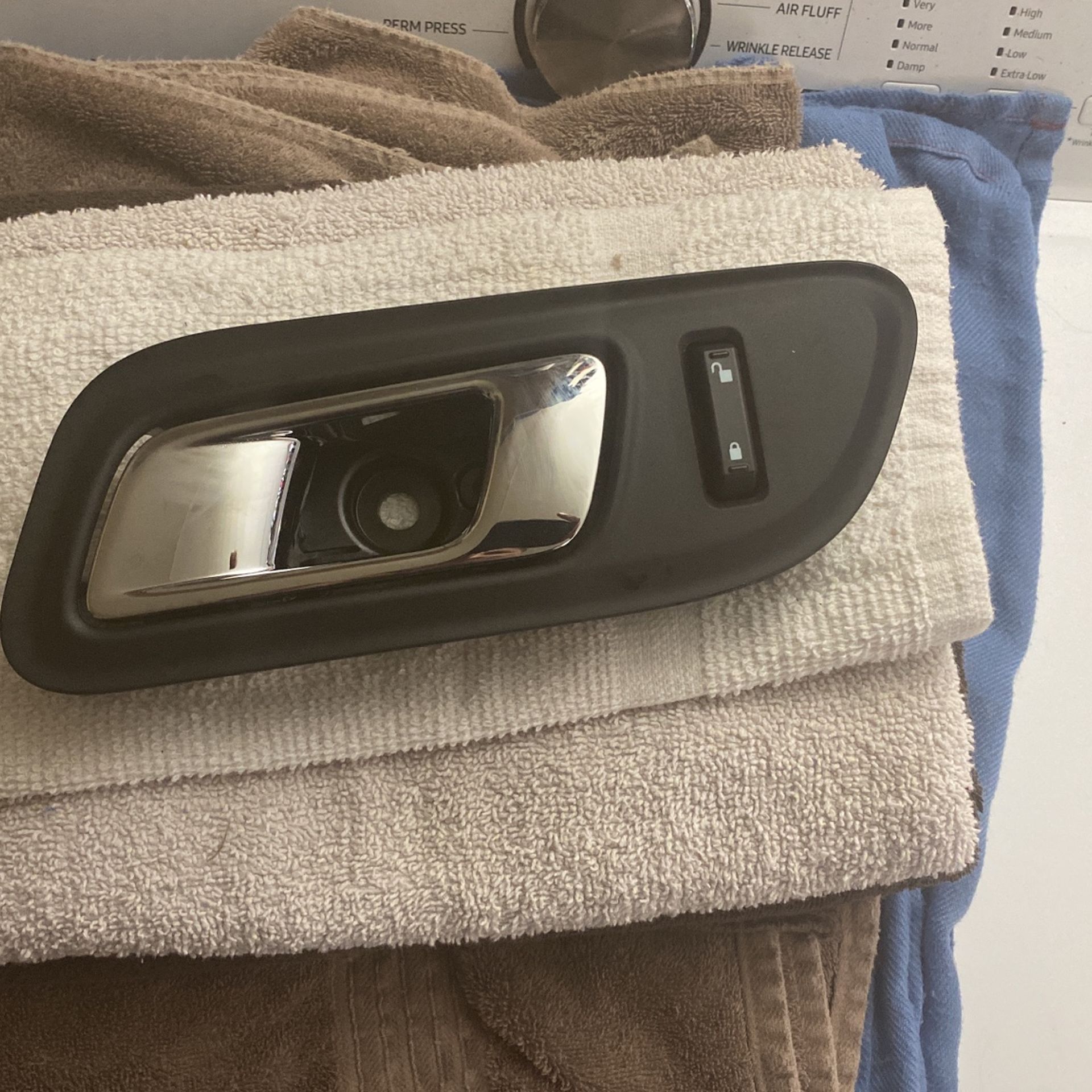 2010-16 Drivers Inside Handle