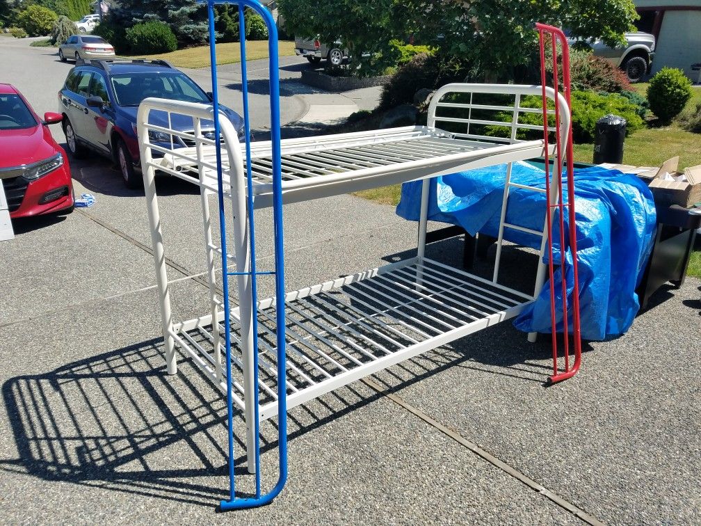 Twin sized bunk beds