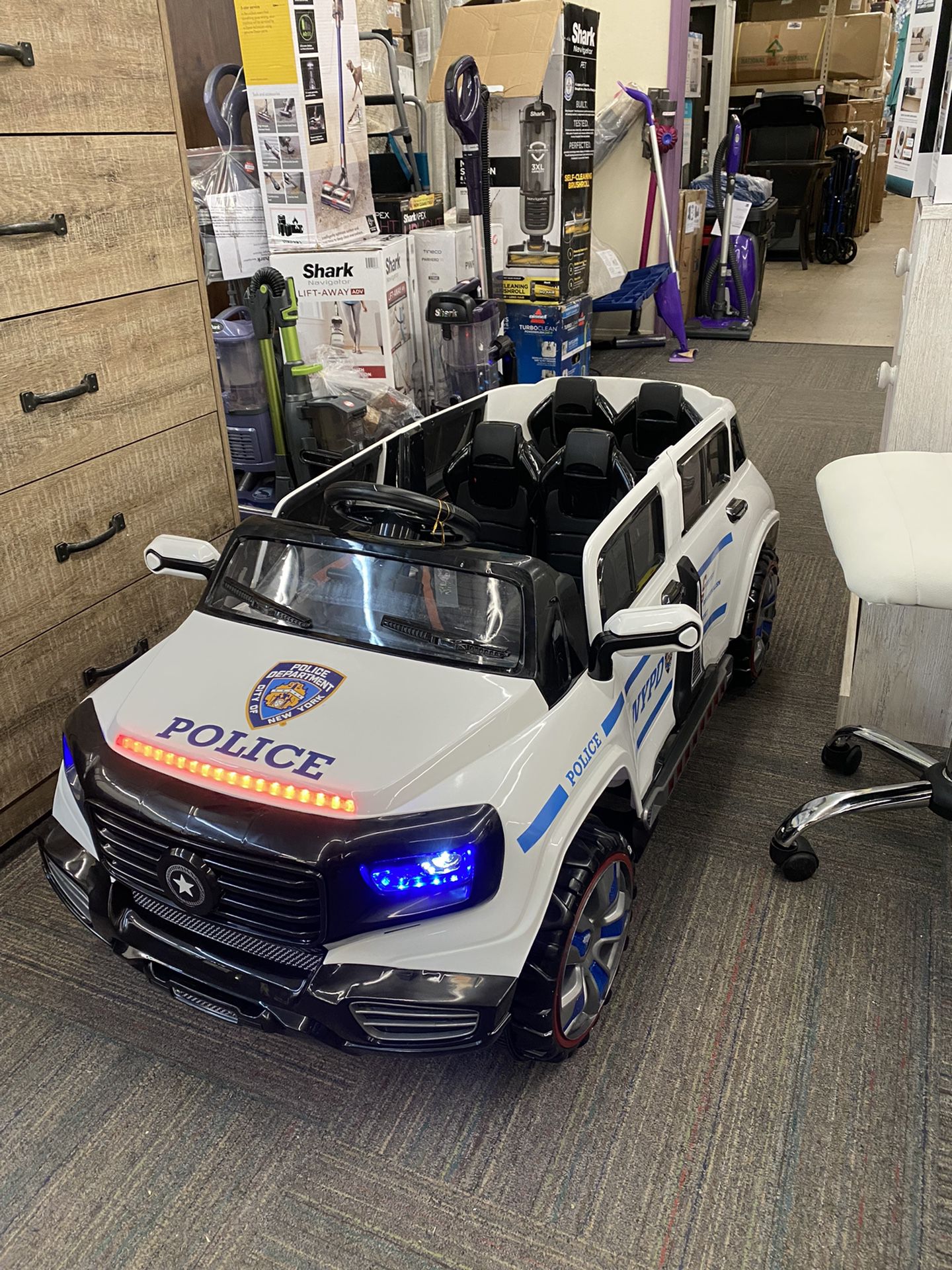 💫Brand New💫 NYPD Police Car 12V Ride-On