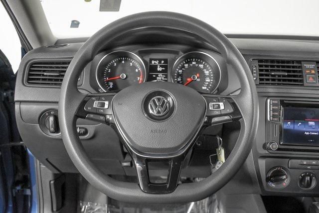 2016 Volkswagen Jetta Sedan