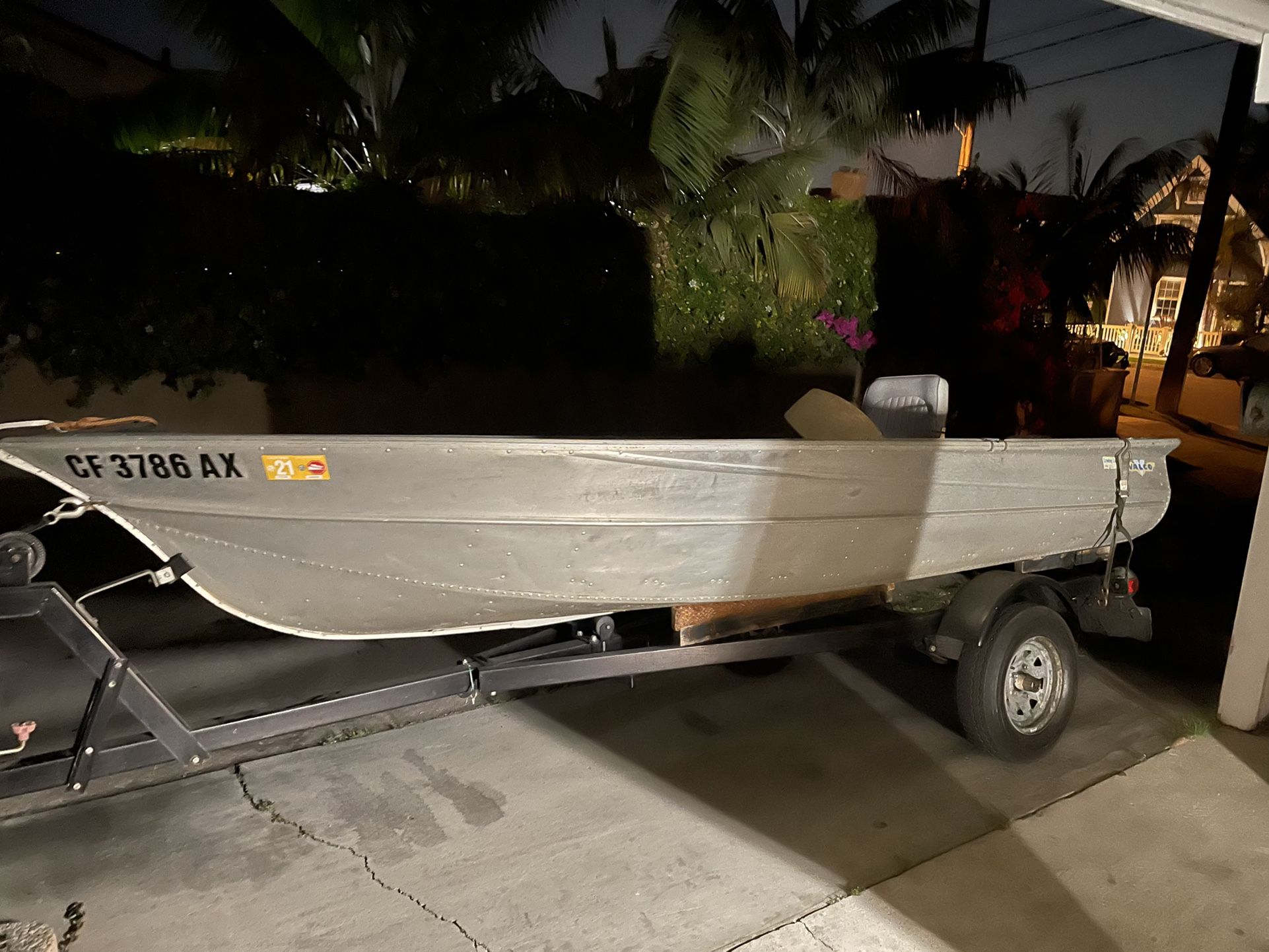 Aluminum Fishing Boat (Valco)