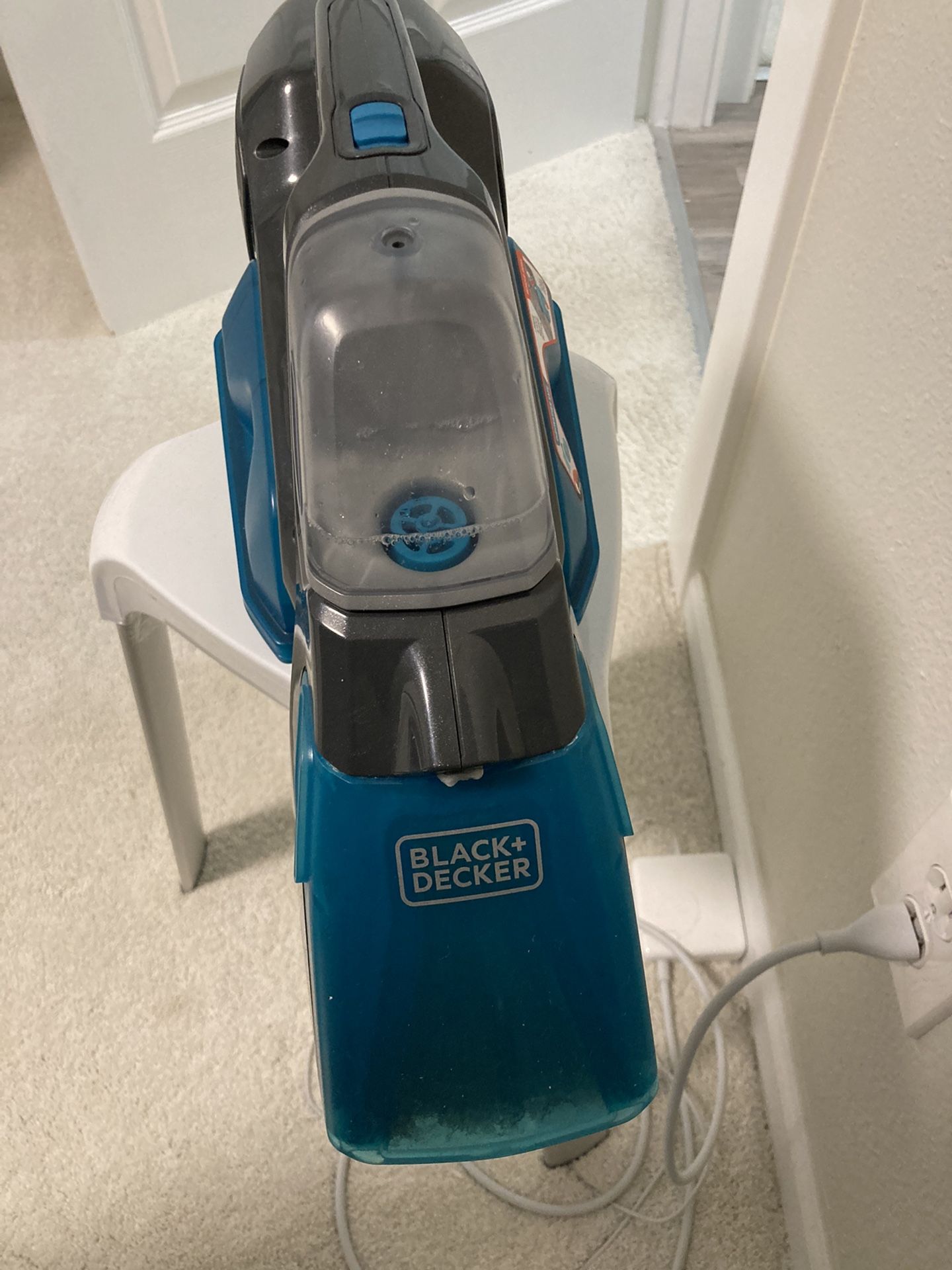 Portable Cordless Black +Decker Carpet Cleaner