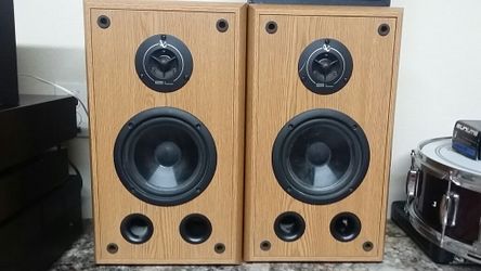 Infinity Sl30 Bookshelf Speakers For Sale In Hurst Tx Offerup