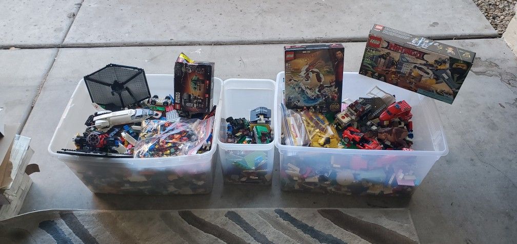Large Lot Of Legos Legos NEW Lots Of People