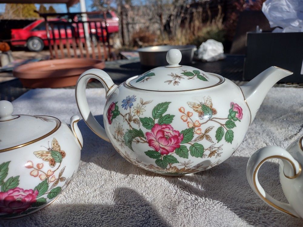 Beautiful Bone China Tea Set