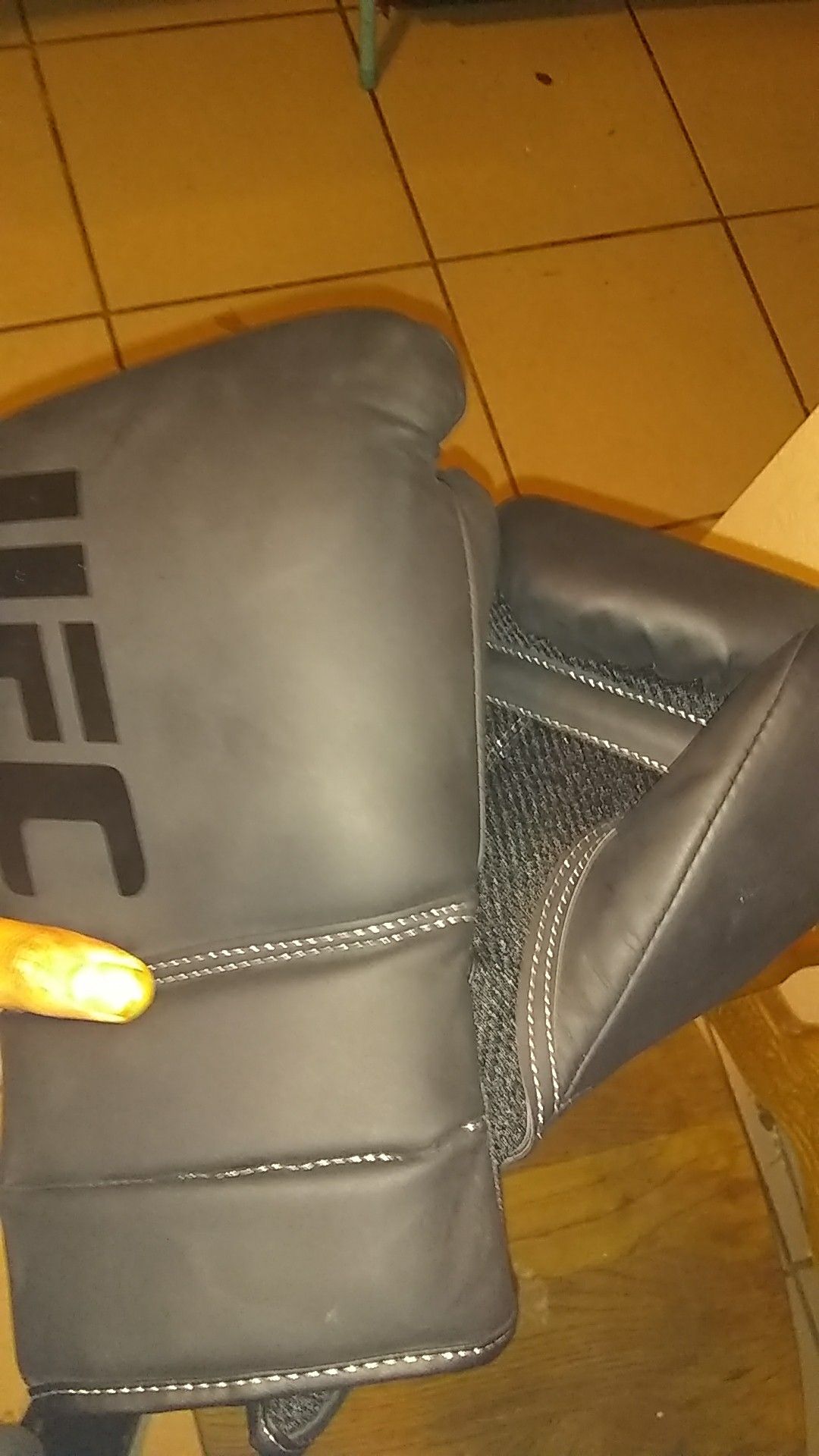 UFC gloves