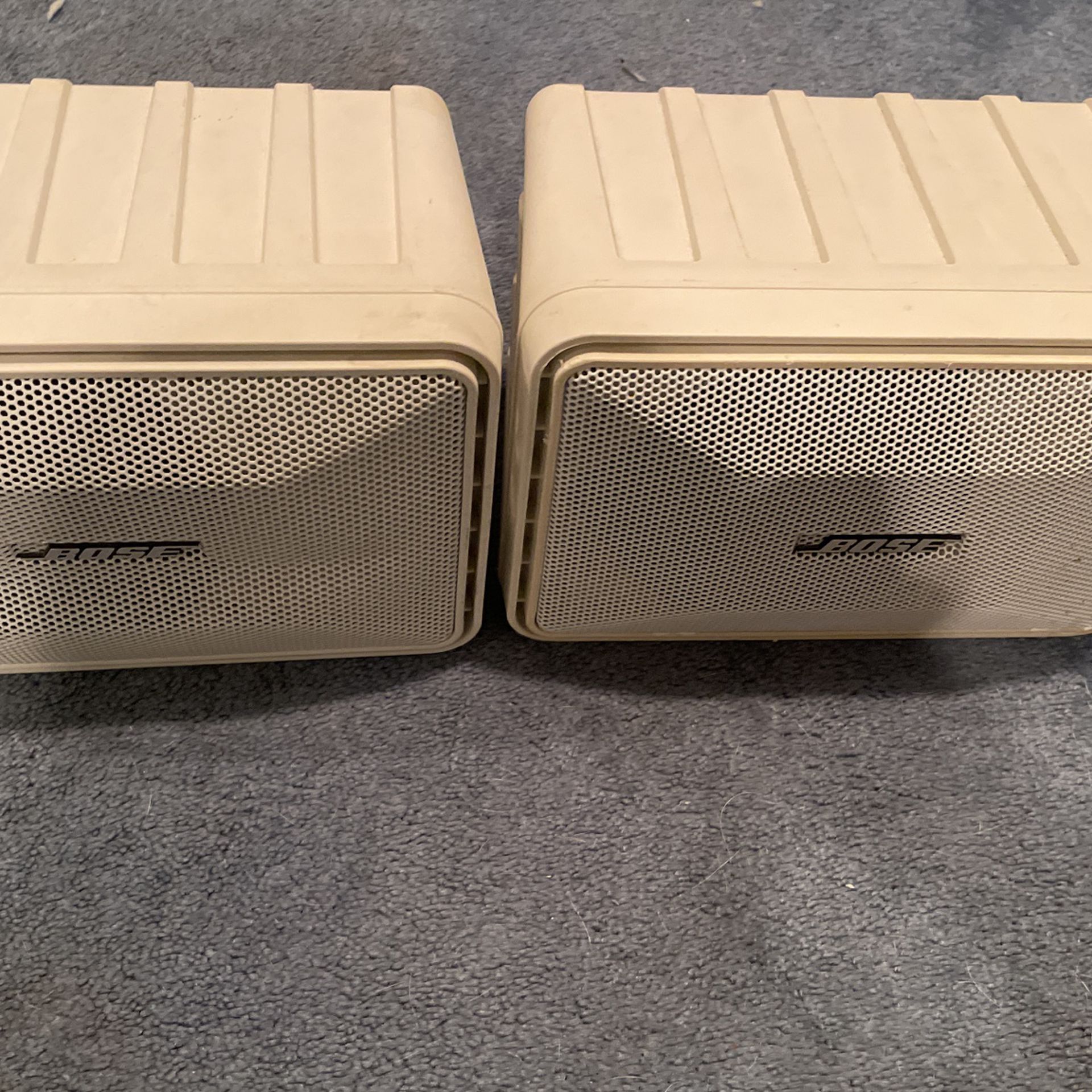 Bose Model 101 Music Monitors Series 2 (set Of 2white 