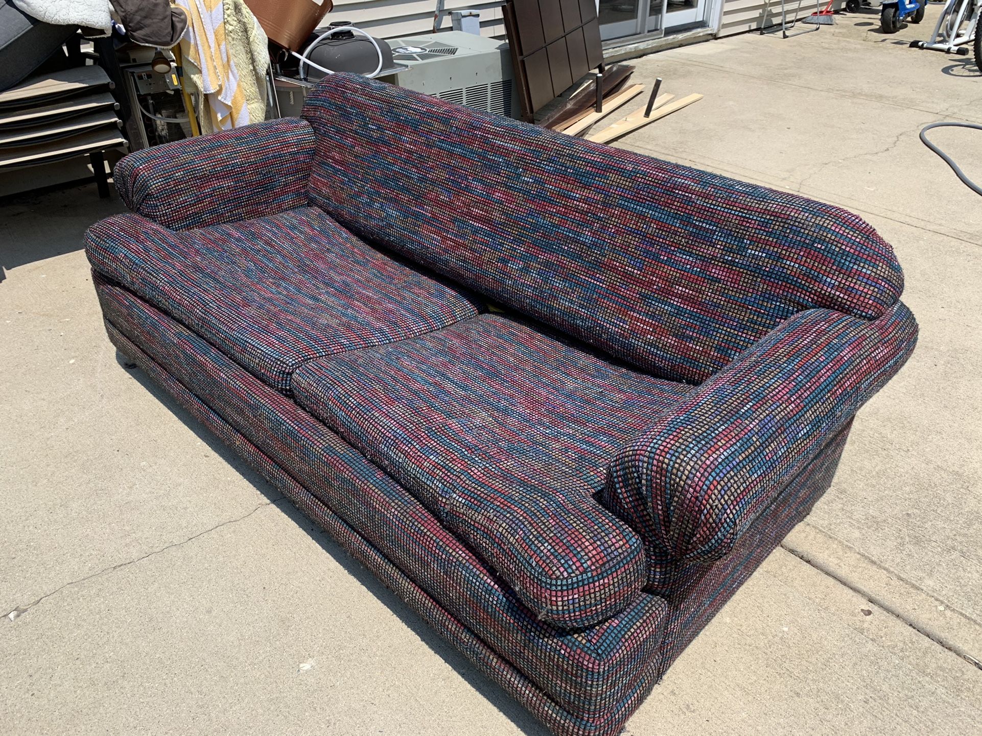 Free Couch Folds Out To Bed