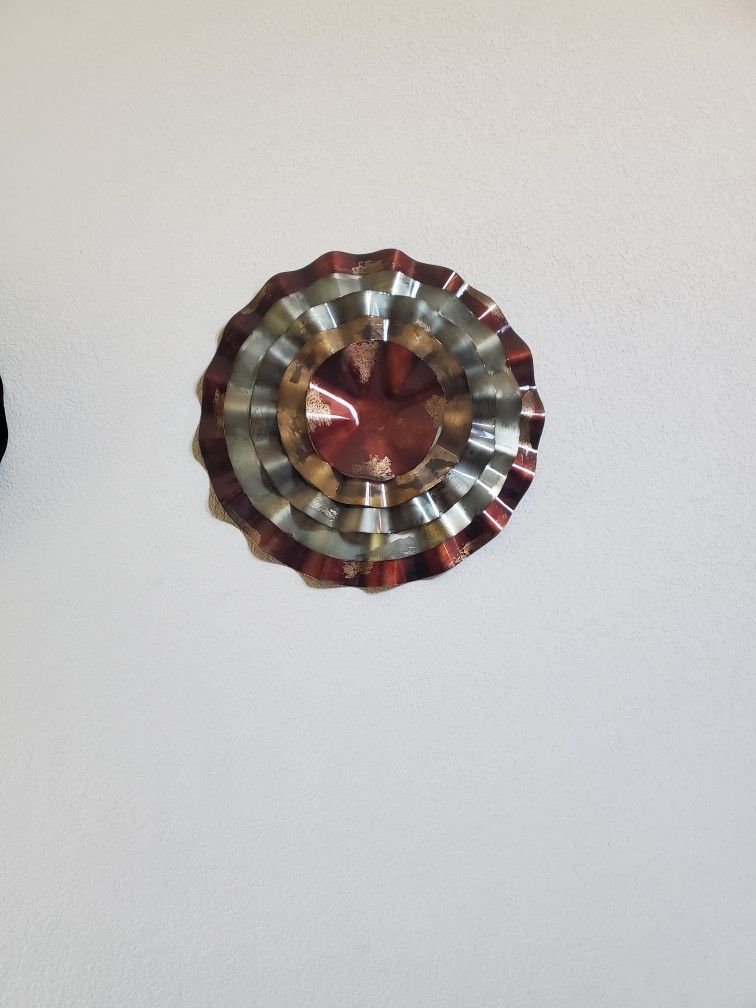 Metal Wall Decor. 3 Piece