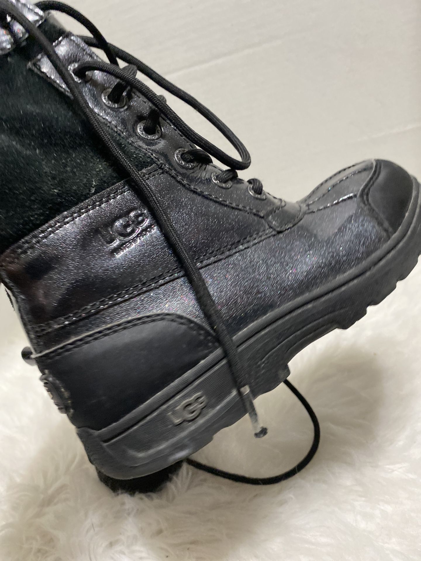 UGG Butte II Waterproof Winter Black Boots Kids Size 1