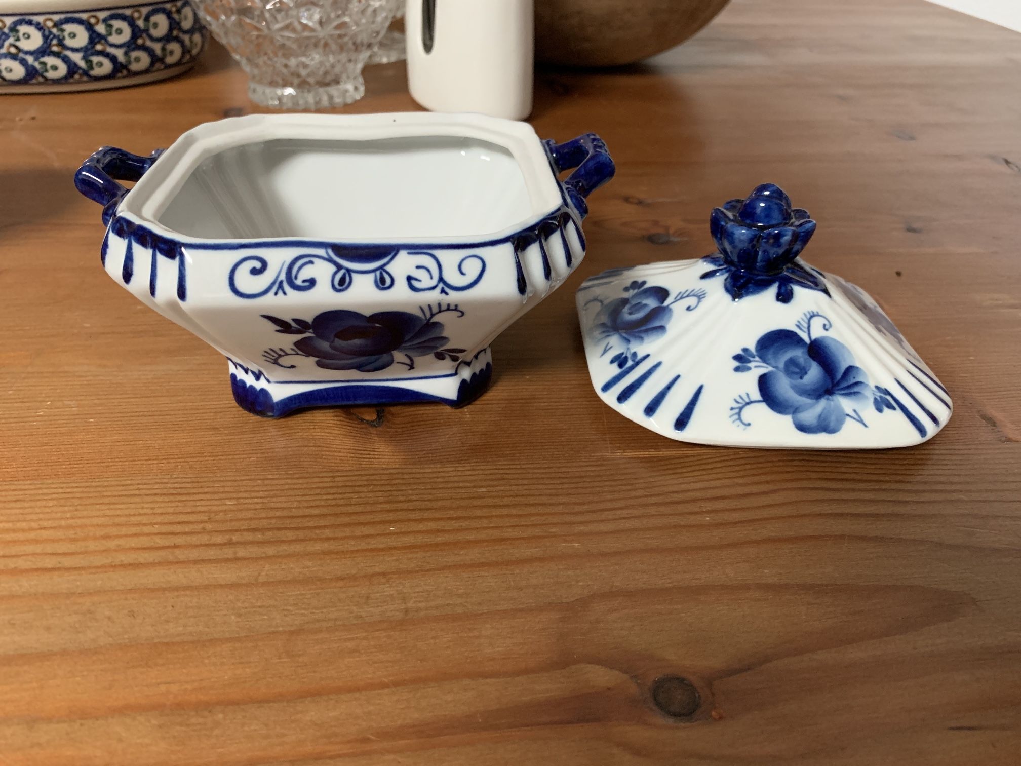 Gzhel Pottery Hand Made In Russia