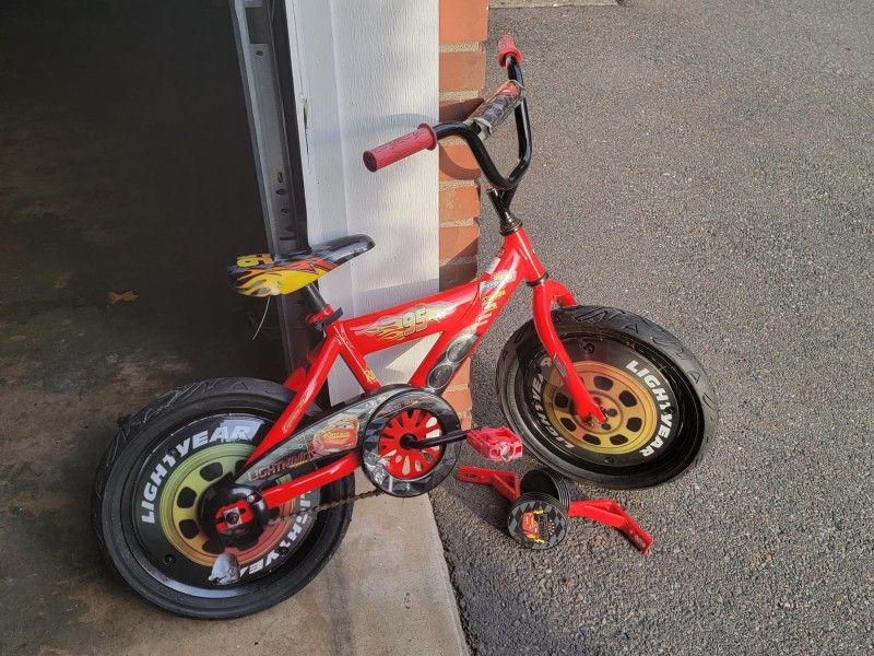 Boys Bicycle In Good Shape With Balance Tires