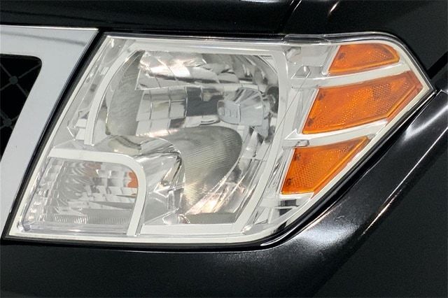 2011 Nissan Frontier Crew Cab