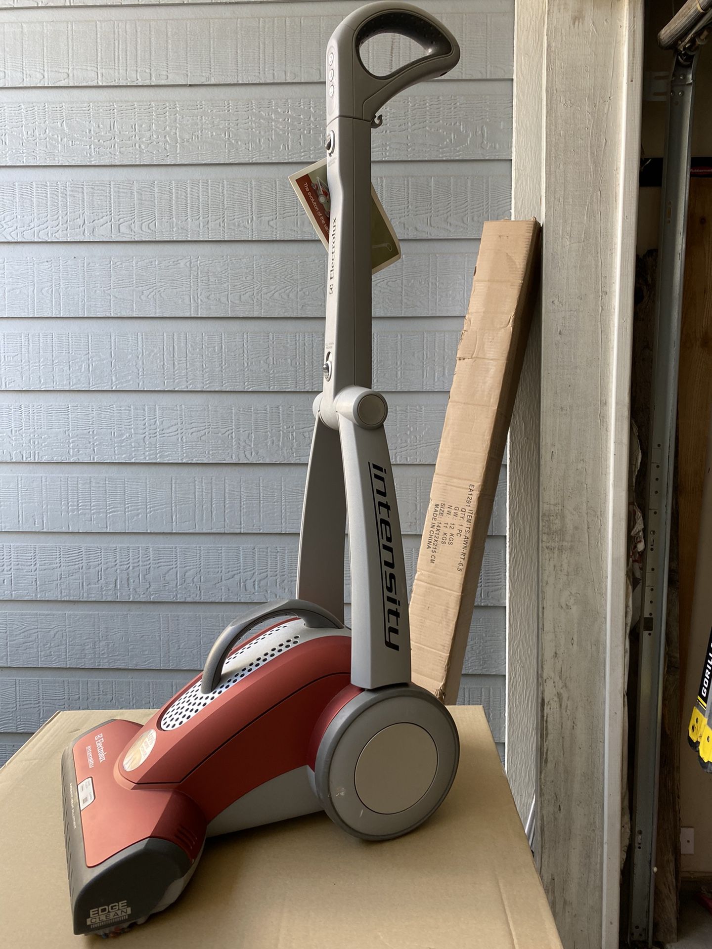 Electrolux Intensity Vacuum