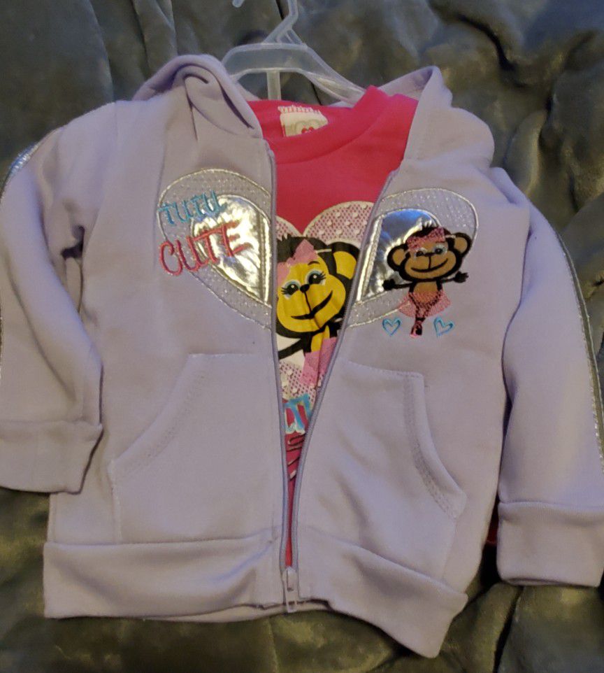 Hoodie and sweatshirt combo for size 3T BEST OFFER
