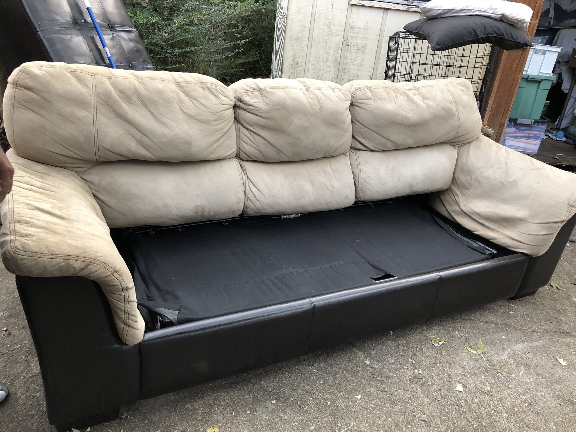 Sleeper Sofa & Loveseat (Reduced!!!)