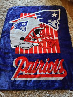 Beautiful patriots throw blanket Thumbnail