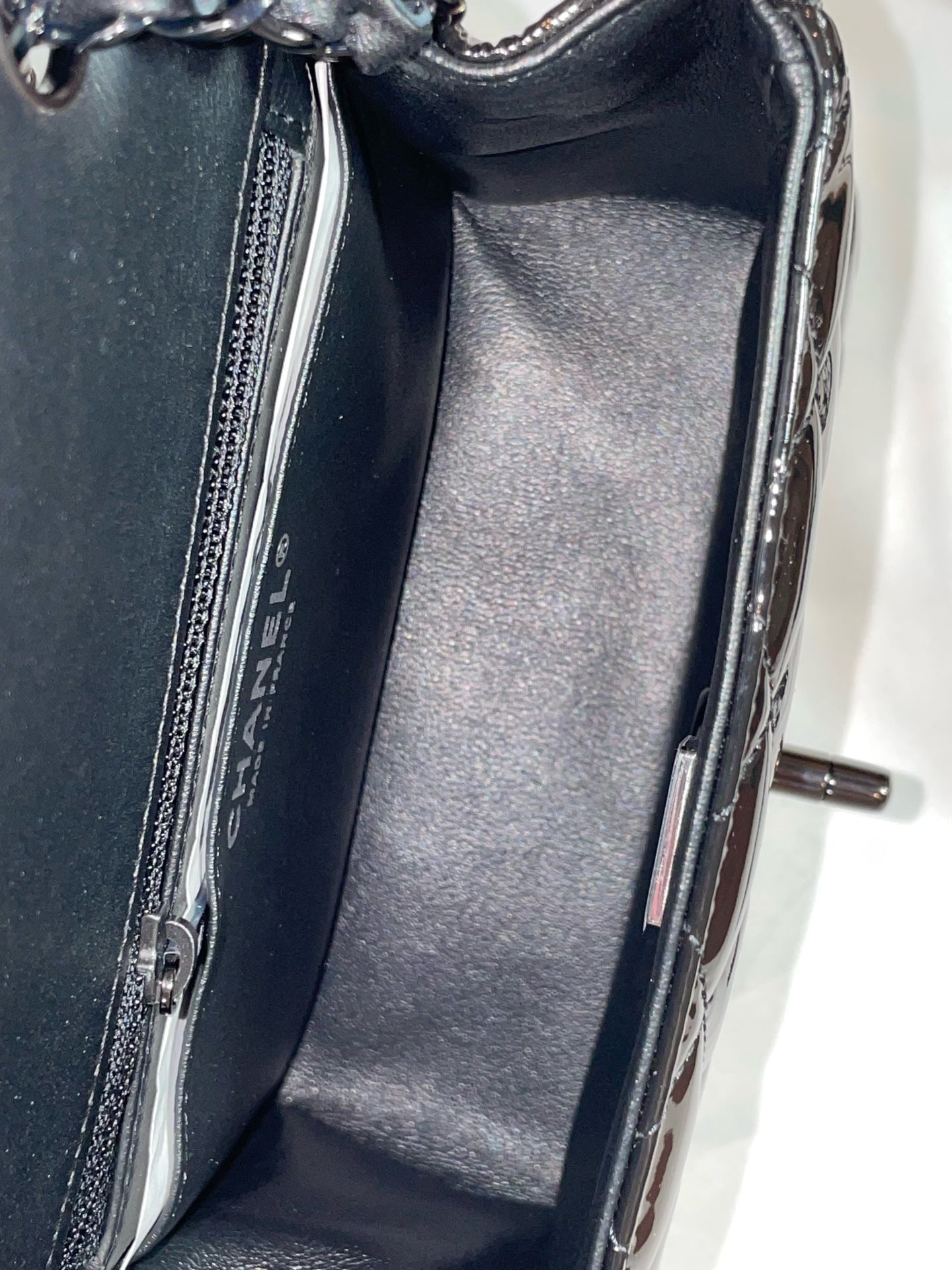Mini Flap Bag Patent Calfskin Black Metal 