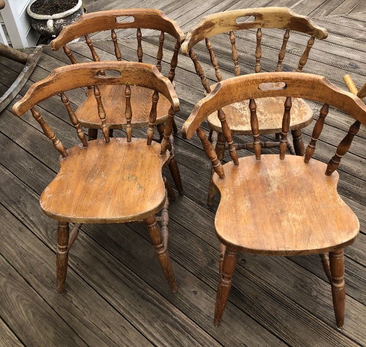 4 Solid Oak Wood Vintage Chairs
