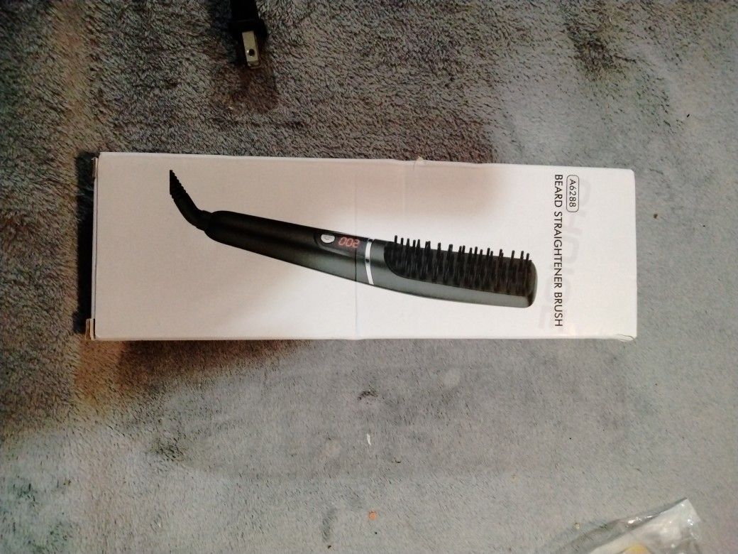 Beard Straightener Brush